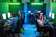 How Rocking Gaming Chairs Add Fun to Console Gaming