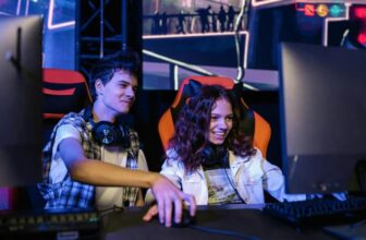 A Guide to Gaming Chairs for Petite Gamers